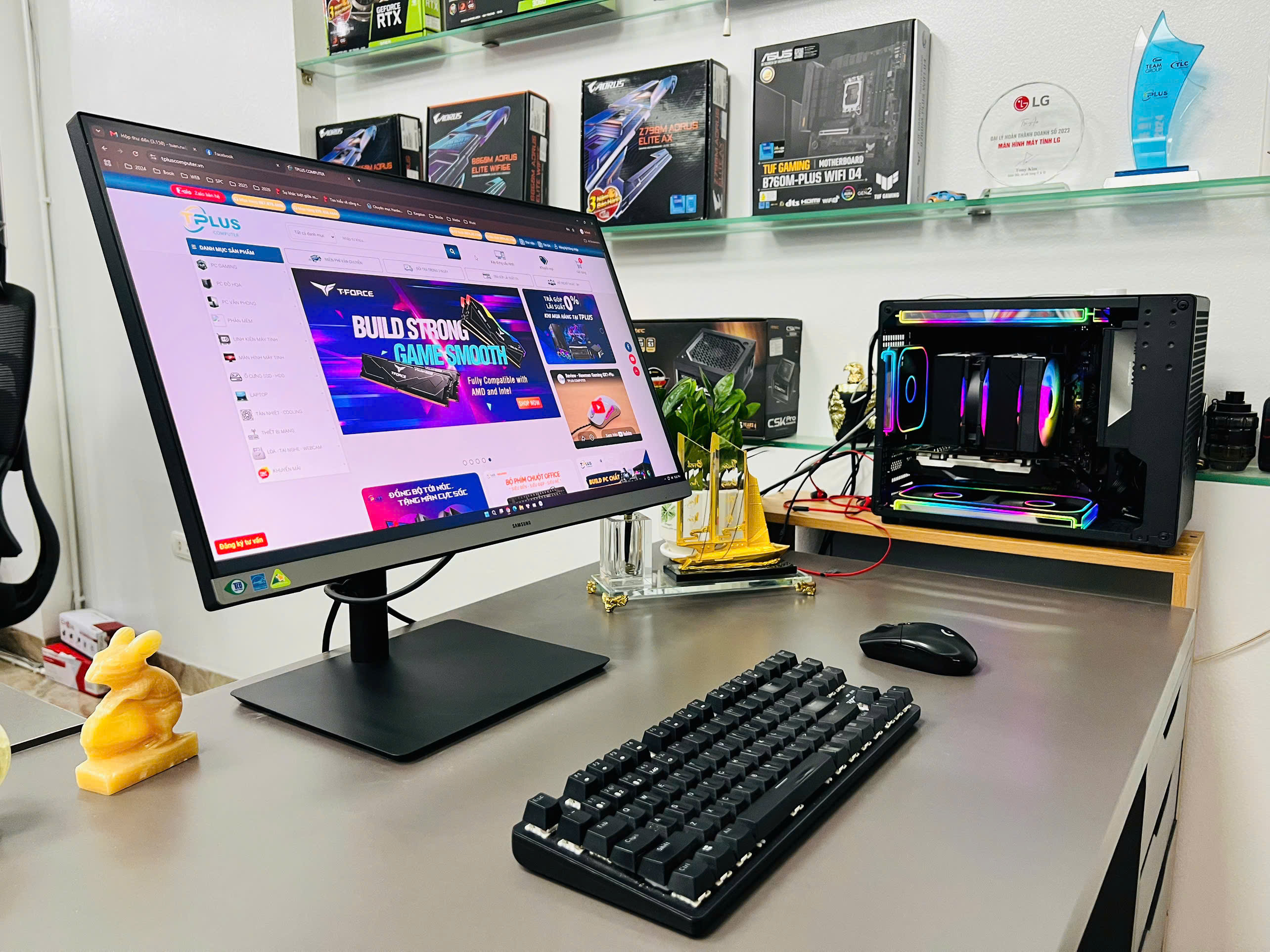 https://tpluscomputer.vn/Manhinh_samsung__ls24hg320__5